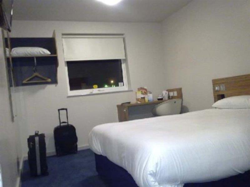 Travelodge Birmingham Central Bull Ring Exteriör bild