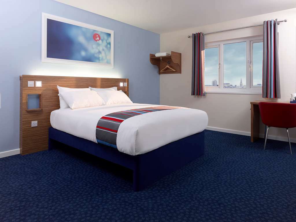 Travelodge Birmingham Central Bull Ring Rum bild
